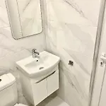 Апартамент Centre Bright & Cozy For 4 Persons Стара Загора