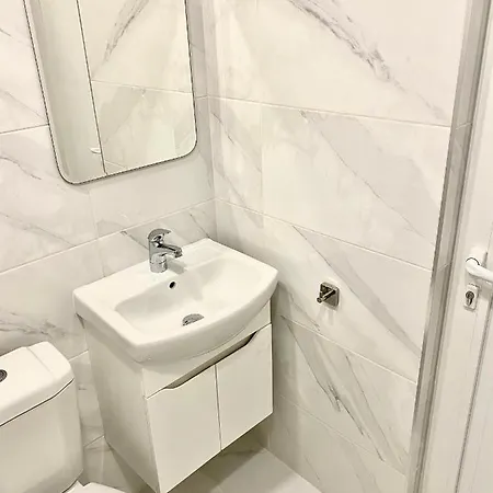 Apartment Centre Bright & Cozy For 4 Persons Stara Zagora